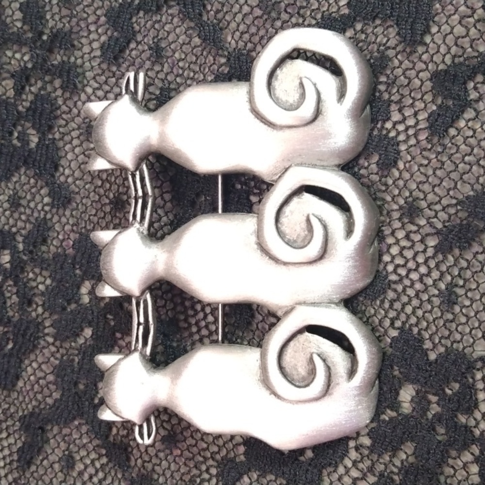Vintage Signed JJ Brooch 3 Cats Pin